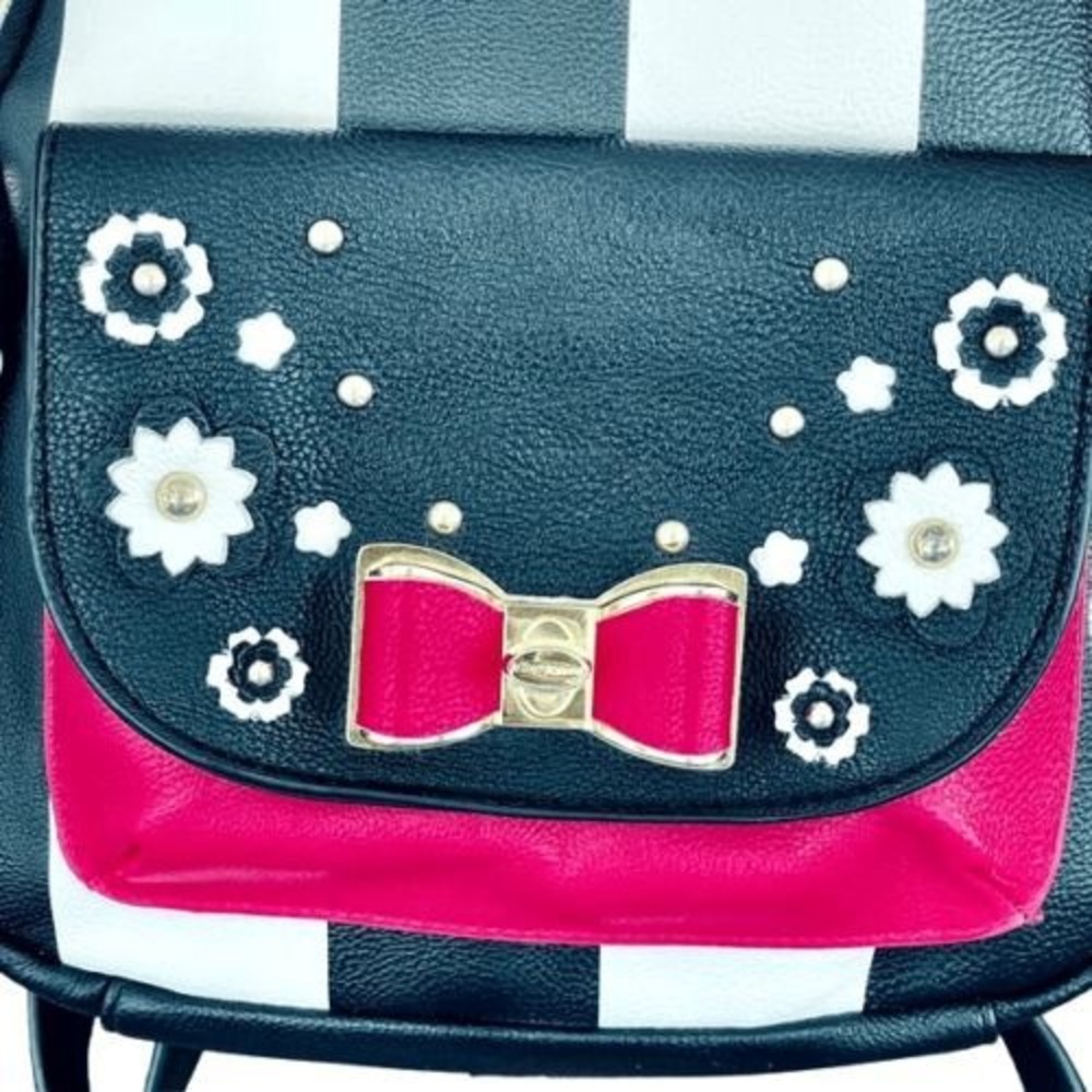 Betsey Johnson Black White Rugby Stripe Hot Pink Floral Purse Backpack VNTG - Picture 2 of 12
